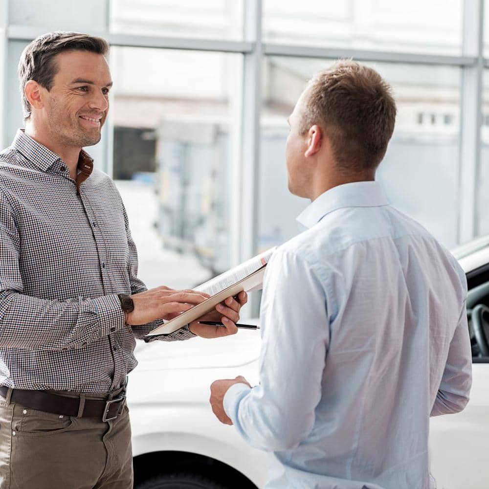Automobilkaufmann per Personalvermittlung finden und buchen