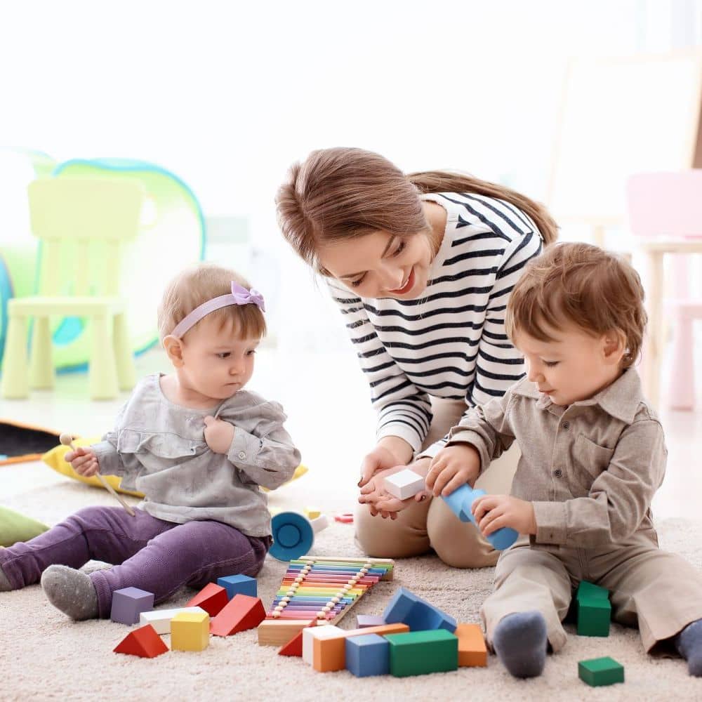 Personal für Haushalt-Babysitting-Berufe buchen