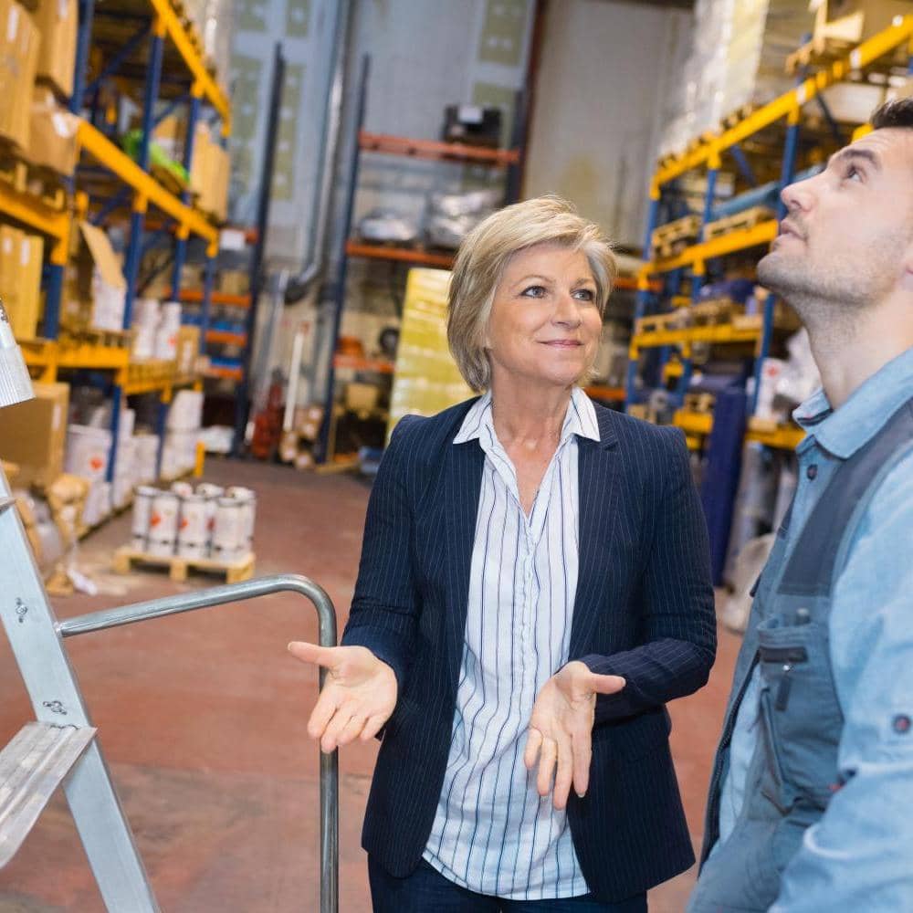 Kaufmann-frau für Spedition-Logistikdienstleistung, Eisenbahn- und Straßenverkehr, Kurier-, Express- und Postdienstleistungen und Verkehrsservice per Personalvermittlung finden und buchen