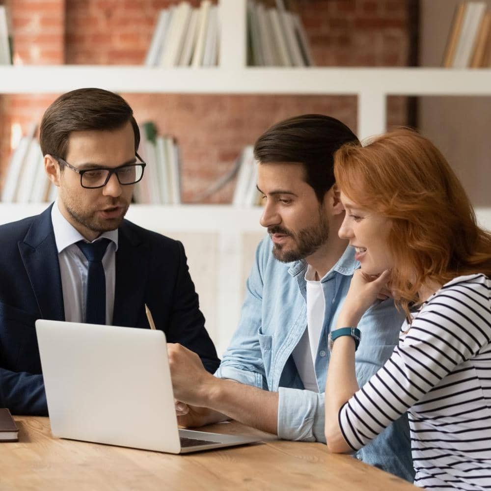 Makler-in-Handel per Personalvermittlung finden und buchen