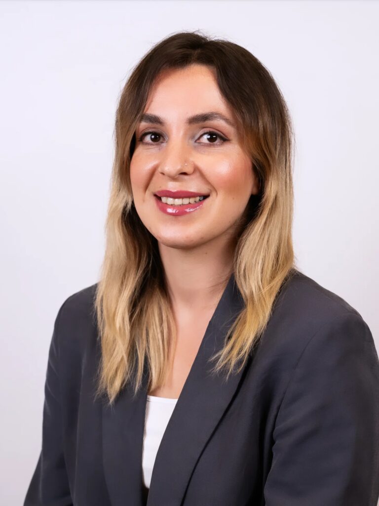 Profilfoto von Parisa – öffentliches CALUMA Kandidatenprofil