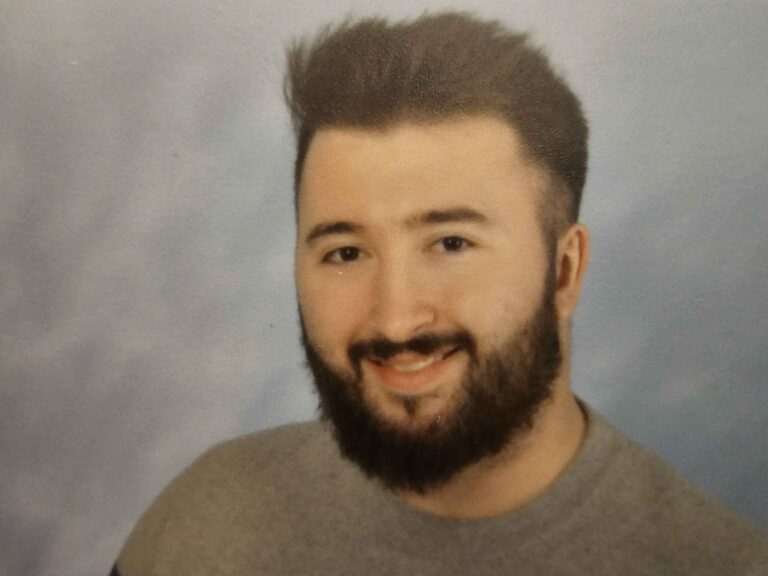 Profilbild von Juneid