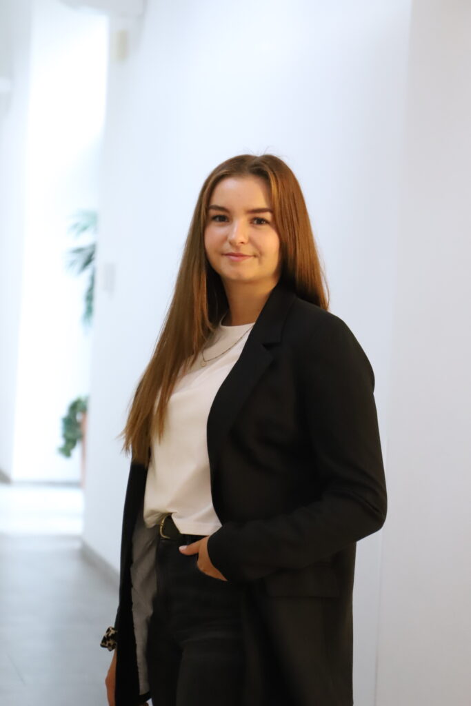 Profilfoto von Katharina – Kandidatenprofil bei CALUMA