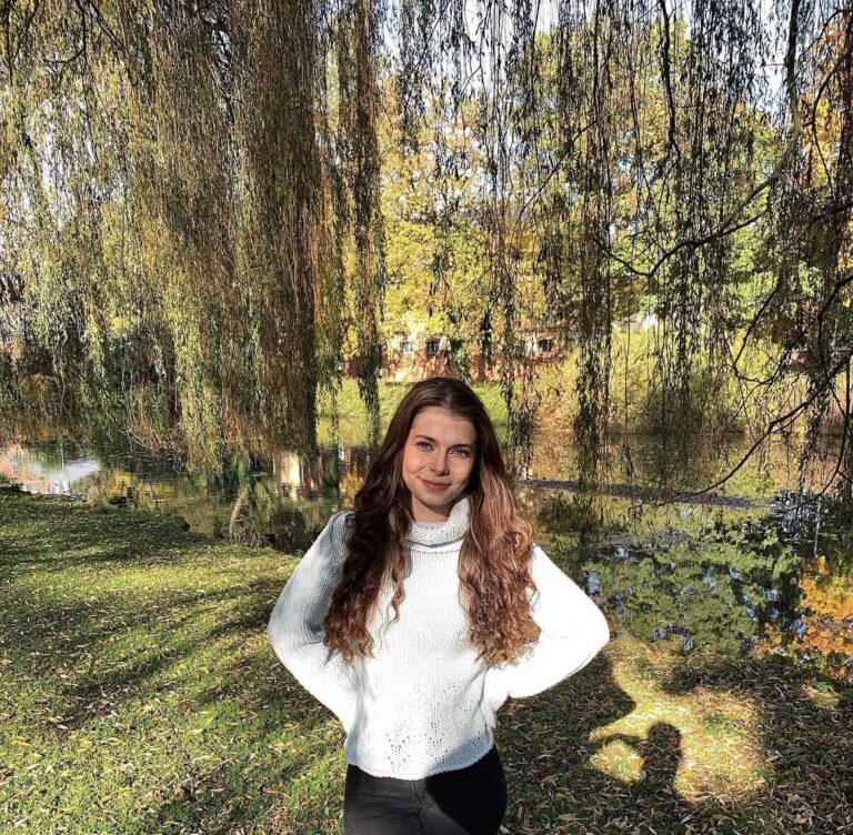Profilbild von Nadia