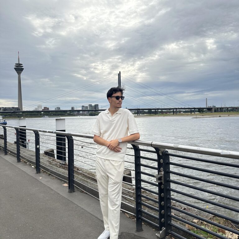Profilbild von Mouine