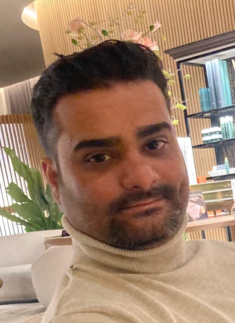Profilbild von Aditya