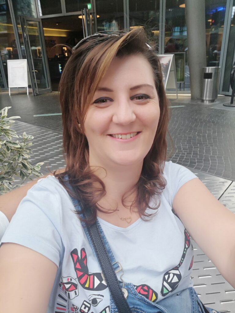 Profilfoto von Oana-Juliana – öffentliches CALUMA Kandidatenprofil