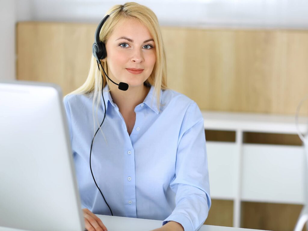 Level-2-Inbound-Telefonistin per Personalvermittlung finden buchen