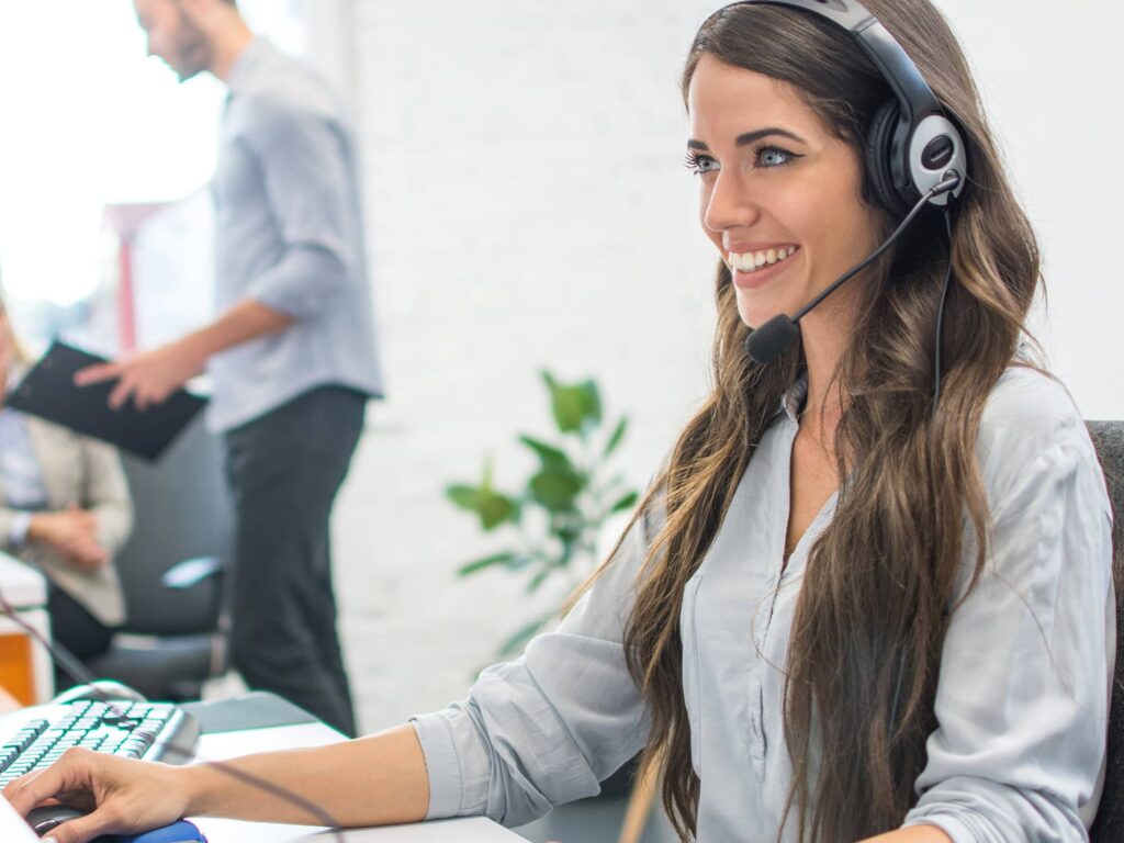 Level-5-Inbound-Telefonistin per Personalvermittlung finden buchen