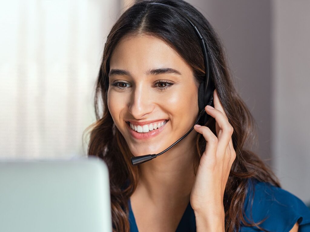 Level-6-Callcenter-Agent per Personalvermittlung finden buchen