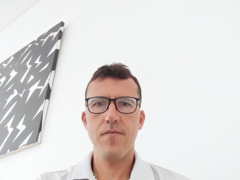 Profilbild von Enes