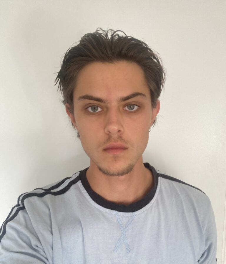 Profilbild von Charly