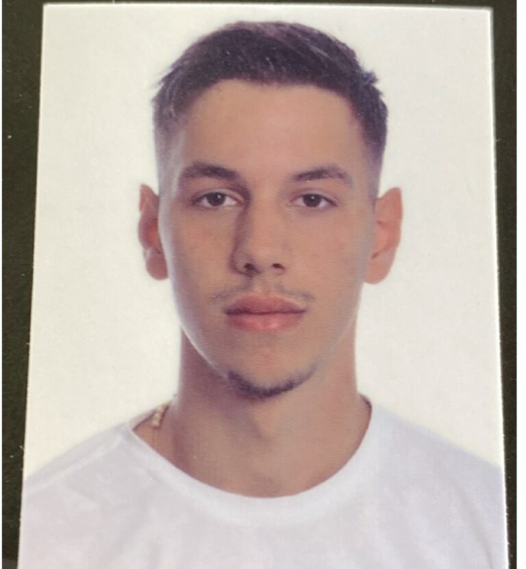Profilbild von Xhoni
