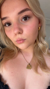 Profilbild von Alyana