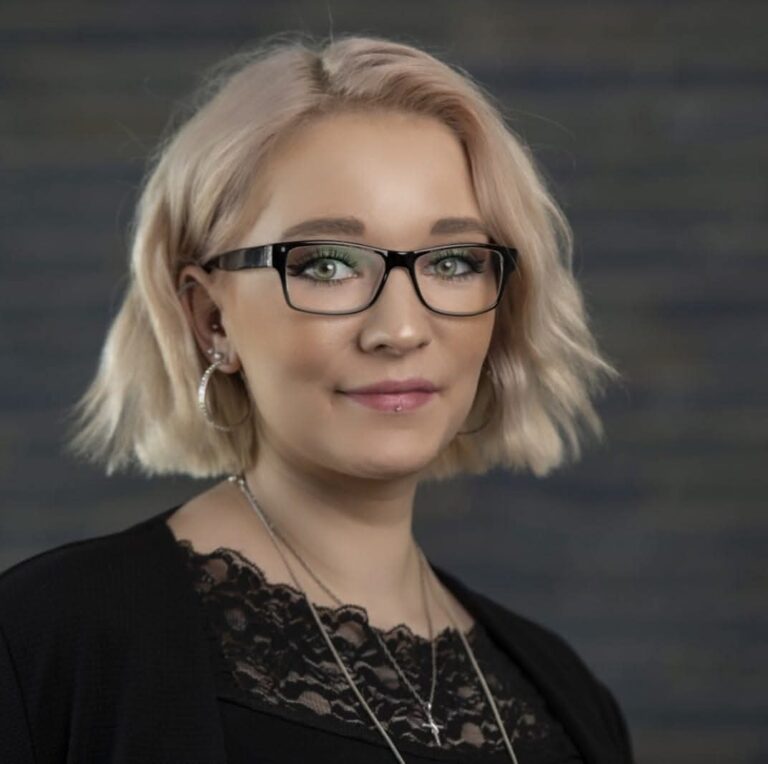 Profilfoto von Adriana – öffentliches CALUMA Kandidatenprofil
