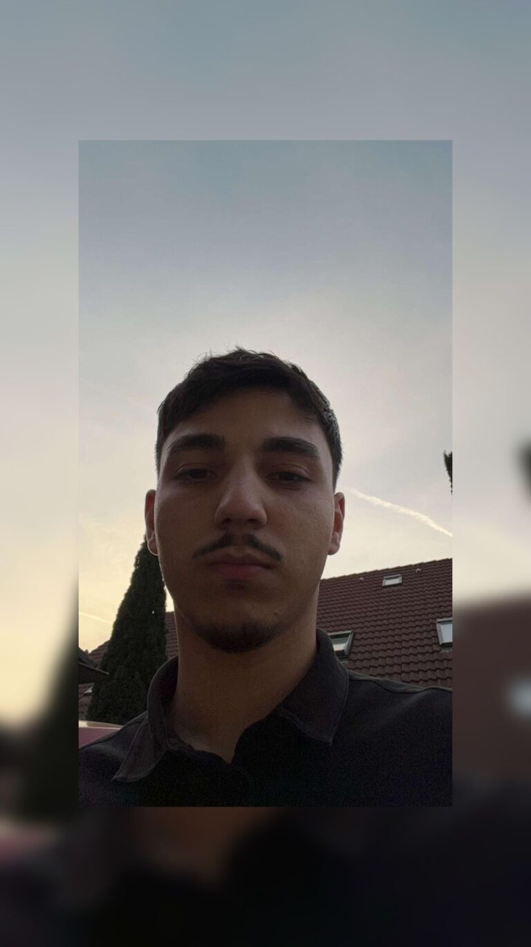 Profilbild von Mustafa