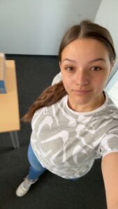 Profilbild von Nina