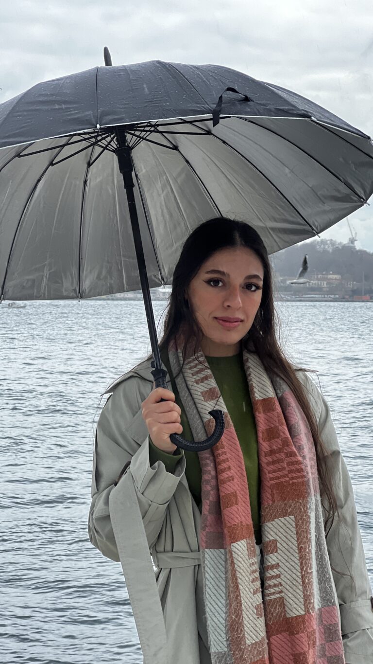 Profilbild von zahra