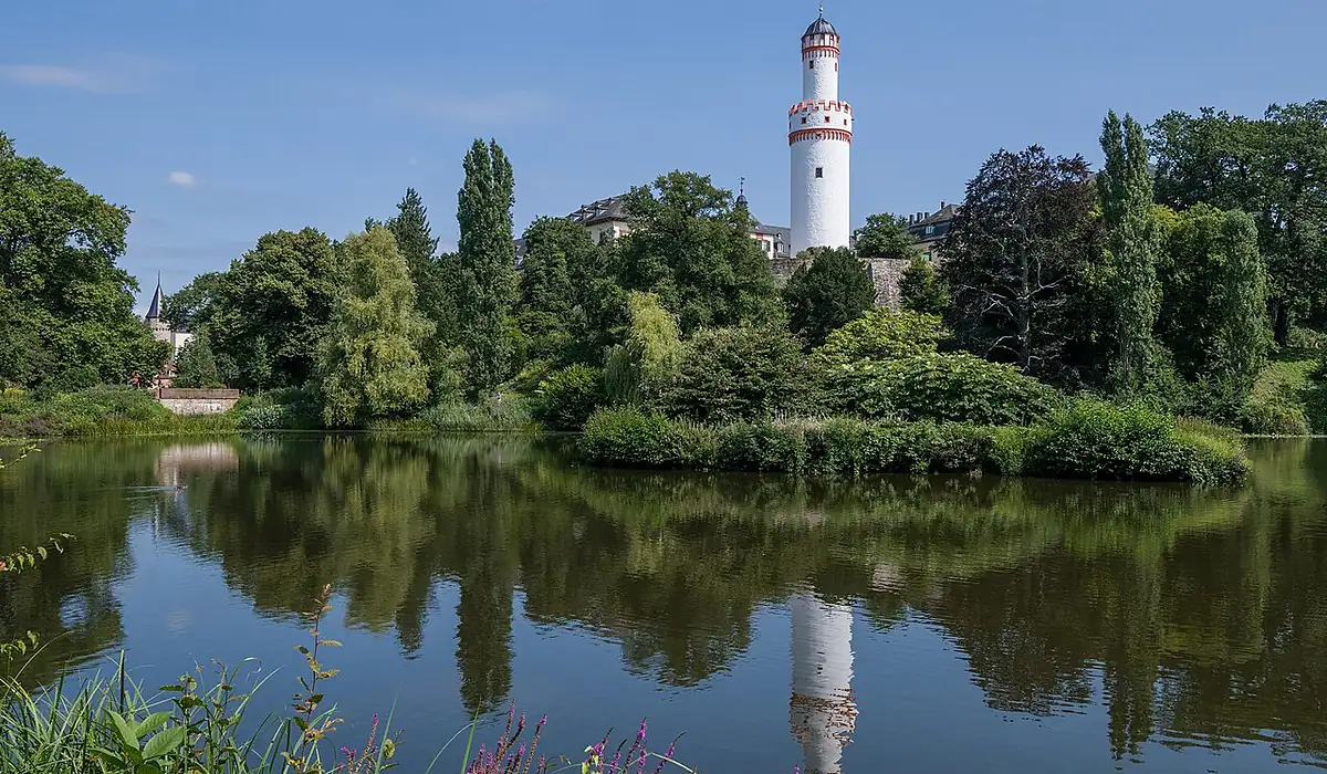 Stadtansicht von Bad Homburg v. d. Höhe – Einsatzort für Köche in Restaurants, Hotels und Großküchen | CALUMA
