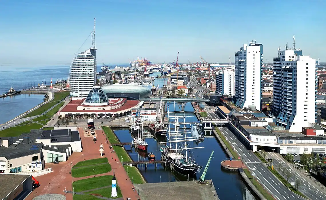 Stadtansicht von Bremerhaven – Einsatzort für Köche in Restaurants, Hotels und Großküchen | CALUMA