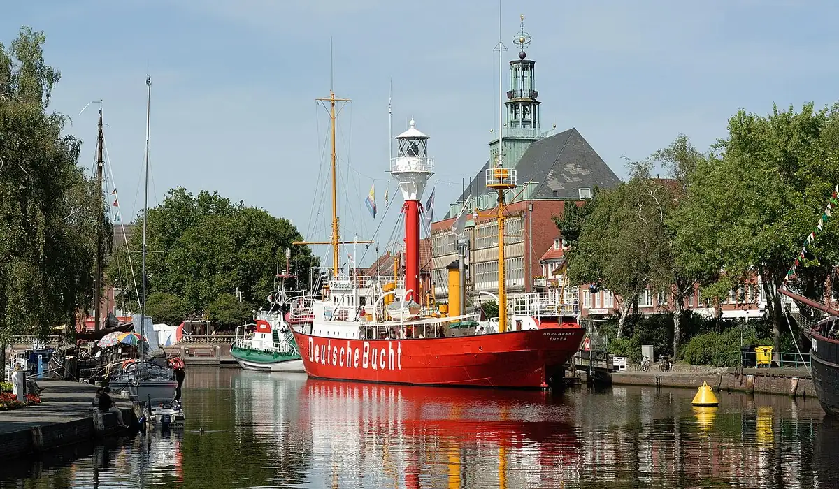 Stadtansicht von Emden – Einsatzort für Kostüm-Promoter bei Promotionaktionen, Messen, POS-Aktionen, Stadtfesten, Festivals und Roadshows über CALUMA