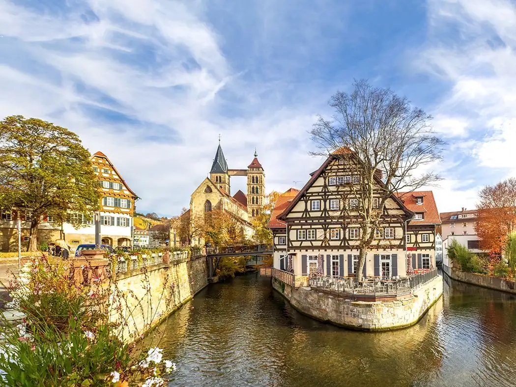 Stadtansicht von Esslingen am Neckar – Einsatzort für Kellner in Restaurants, Hotels und Veranstaltungen | CALUMA