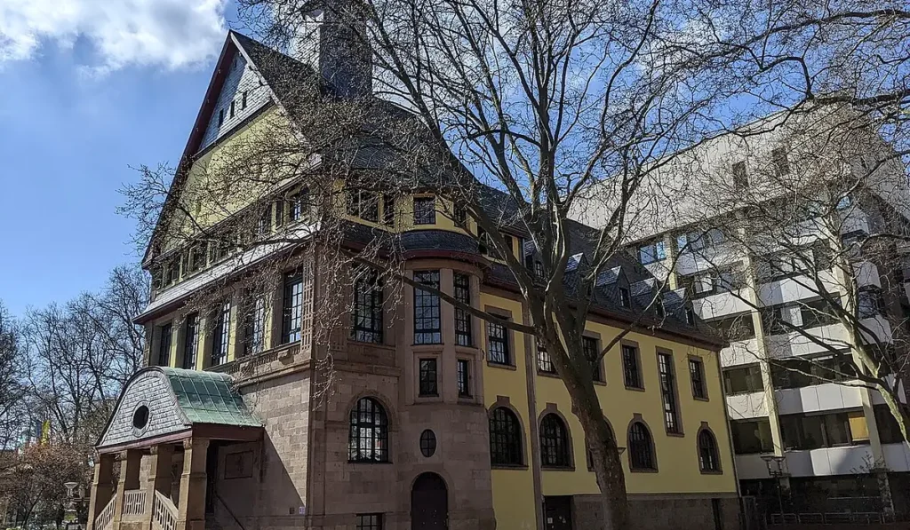 Stadtansicht von Frechen – Personal buchen und Jobs finden bei CALUMA