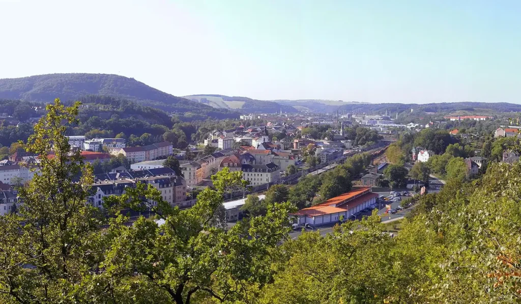 Stadtansicht von Freital – Personal buchen und Jobs finden bei CALUMA