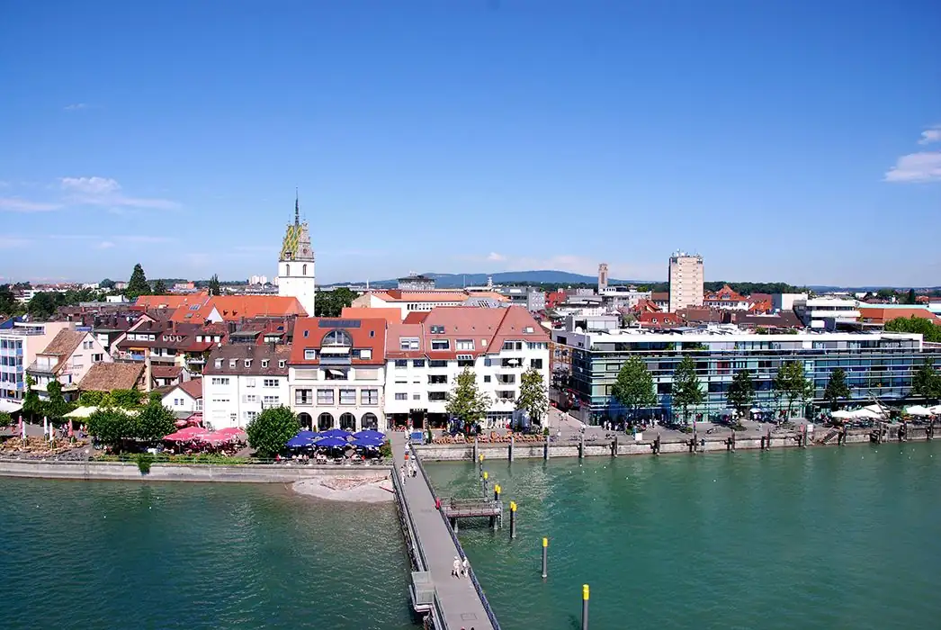 Stadtansicht von Friedrichshafen – Einsatzort für Inventurhelfer in Handel, Lager und Bestandsaufnahme | CALUMA
