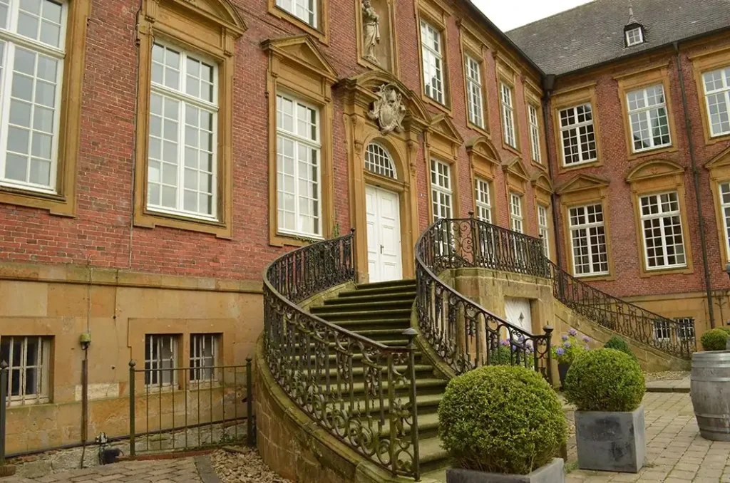 Stadtansicht von Gütersloh – Promotionpersonal für Markenaktionen, Sampling und Verkostungen bei CALUMA