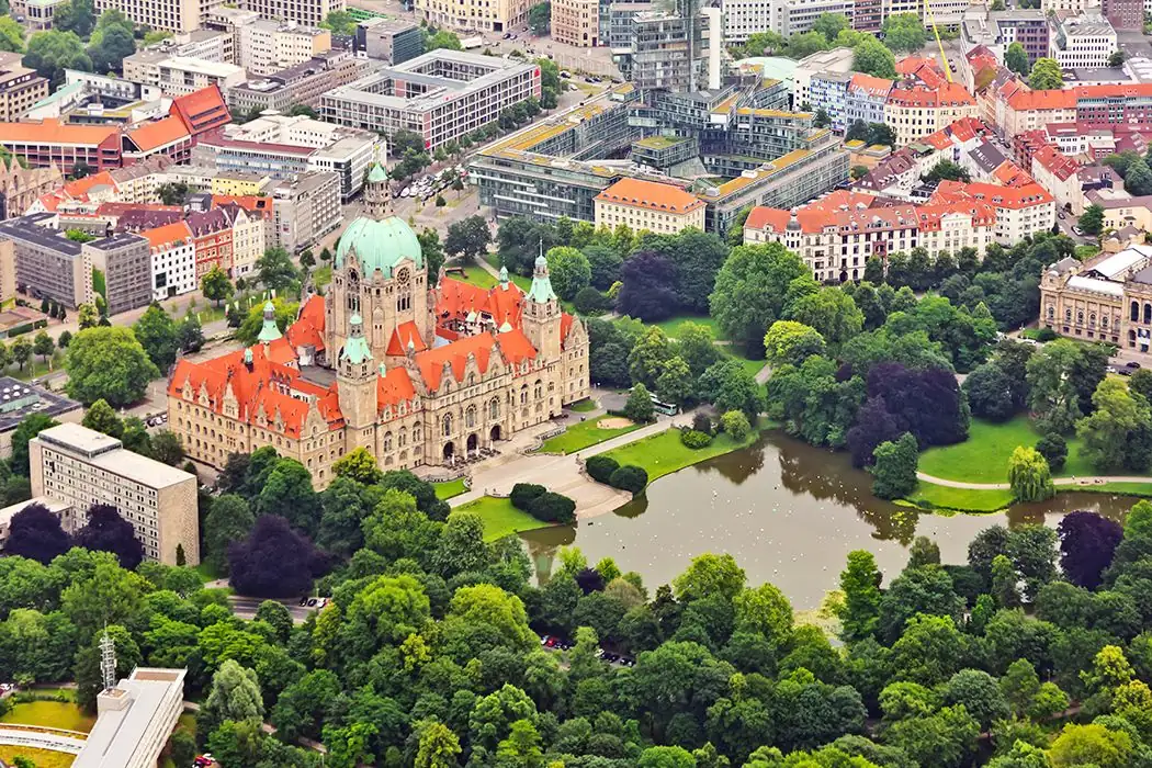 Stadtansicht von Hannover – Einsatzort für Interviewer bei Kundenbefragungen, Marktforschung, Meinungsforschung und Field Research über CALUMA