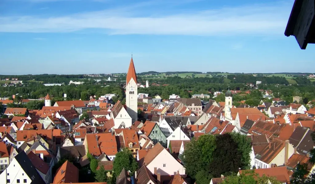 Stadtansicht von Kaufbeuren – Hostessen und Hosts für Messen, Empfänge und Veranstaltungen bei CALUMA