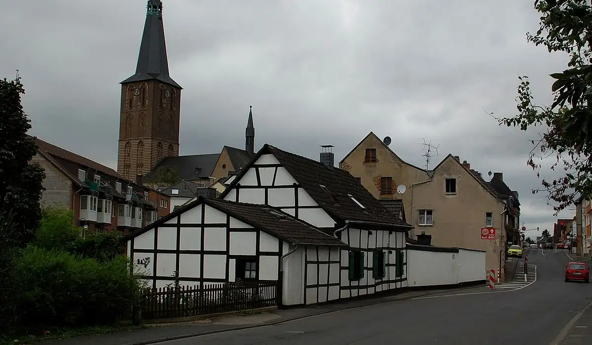 Stadtansicht von Kerpen, Kolpingstadt – Einsatzort für Lagerhelfer in Lager, Versand und Logistik | CALUMA