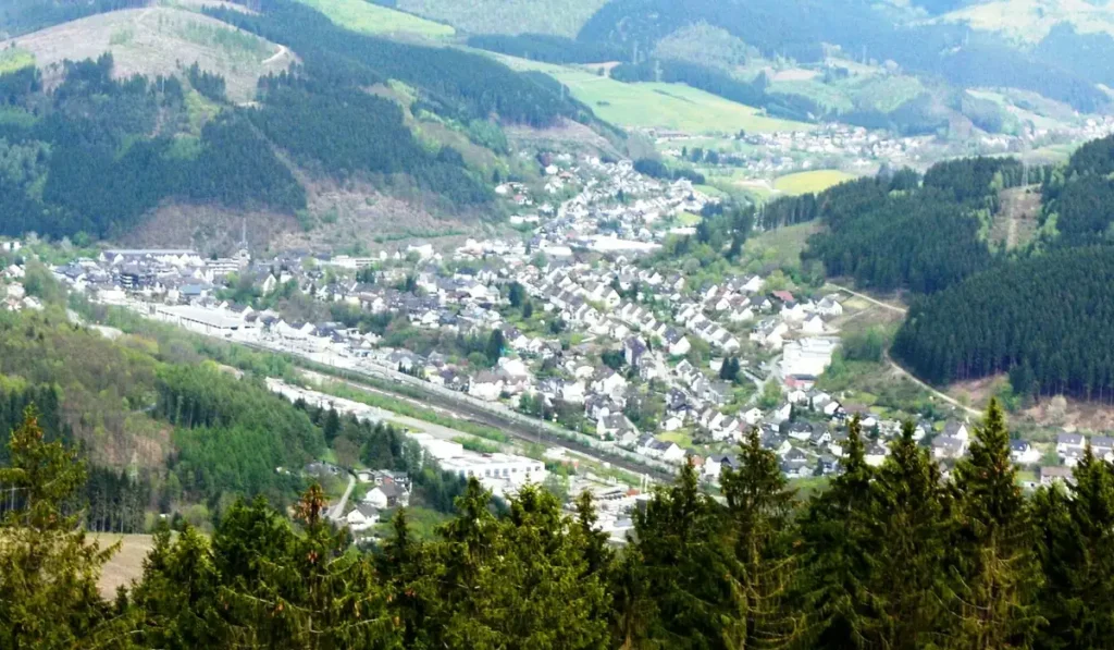 Stadtansicht von Lennestadt – regionale Jobsuche und Jobvermittlung bei CALUMA