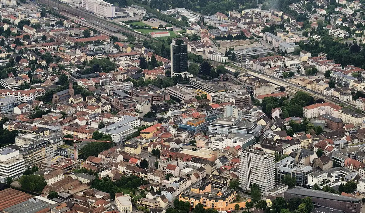 Stadtansicht von Lörrach – Einsatzort für Interviewer bei Kundenbefragungen, Marktforschung, Meinungsforschung und Field Research über CALUMA