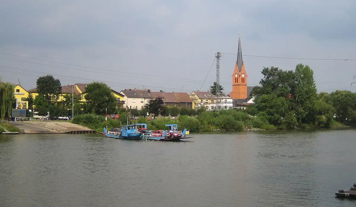Stadtansicht von Maintal – Einsatzort für Walking Acts bei Stadtfesten, Messen, Shopping-Aktionen, Festivals, Sportevents und Promotionaktionen über CALUMA