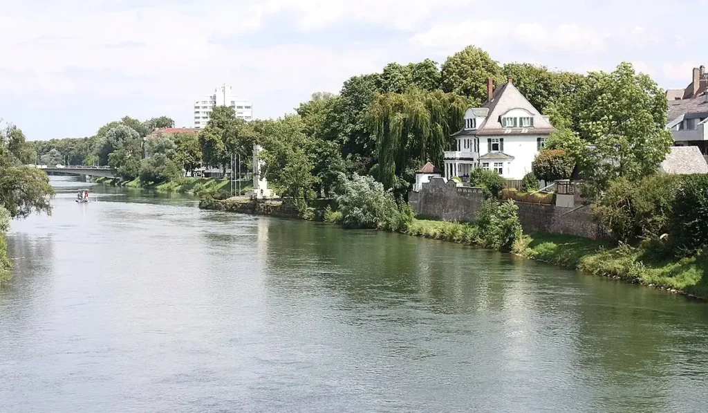 Stadtansicht von Neu-Ulm – regionale Jobsuche und Jobvermittlung bei CALUMA