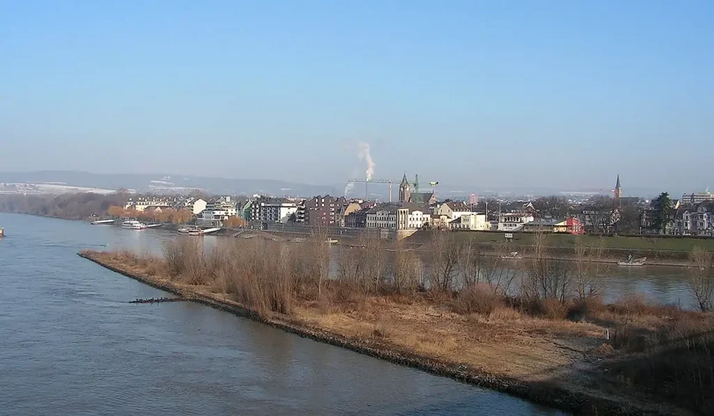 Stadtansicht von Neuwied – regionale Jobsuche und Jobvermittlung bei CALUMA