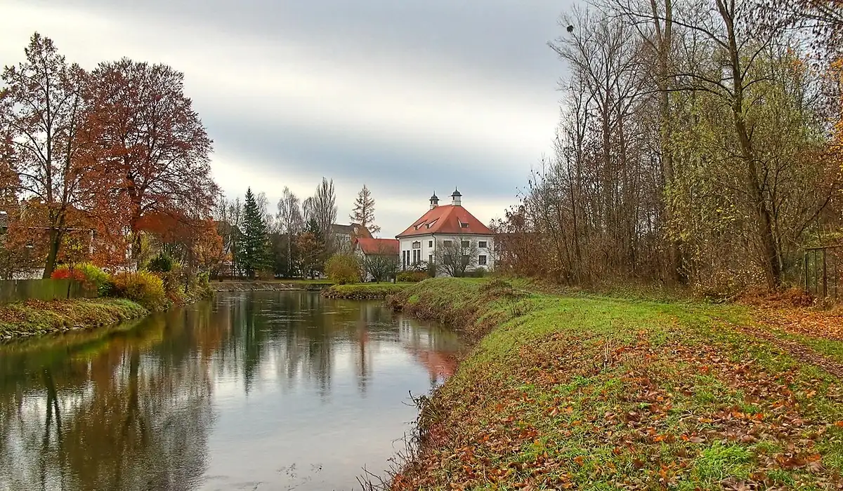 Stadtansicht von Olching, St – Einsatzort für Therapeuten in Praxis, Klinik und Rehabilitation | CALUMA