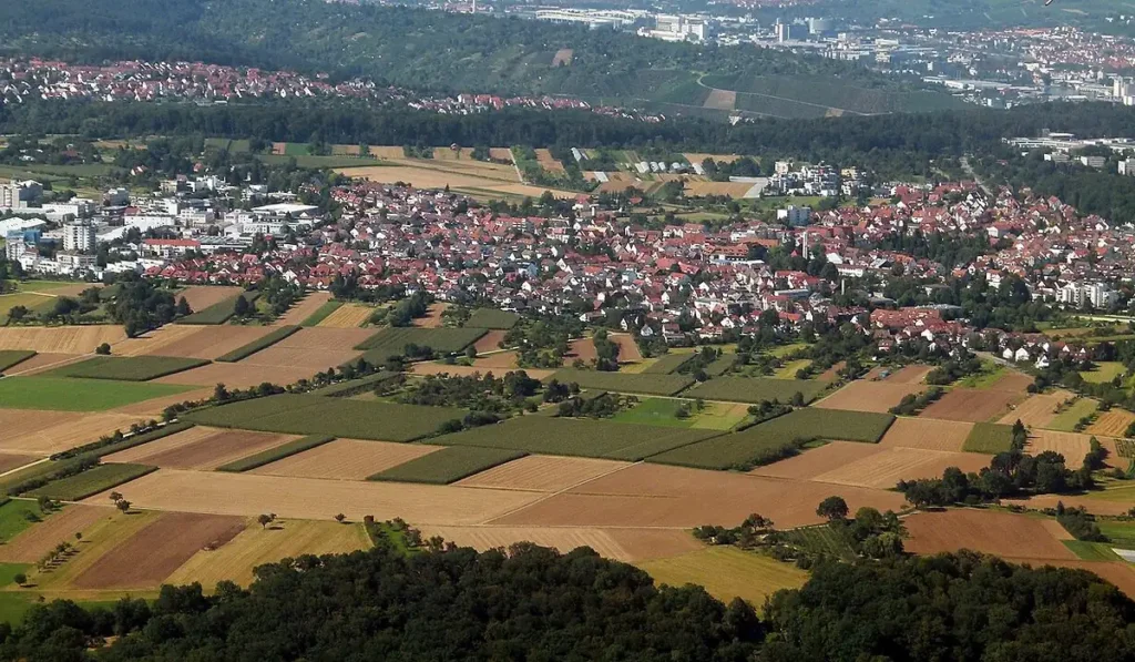 Stadtansicht von Ostfildern – Berufsleben gestalten und regionale Jobs bei CALUMA finden