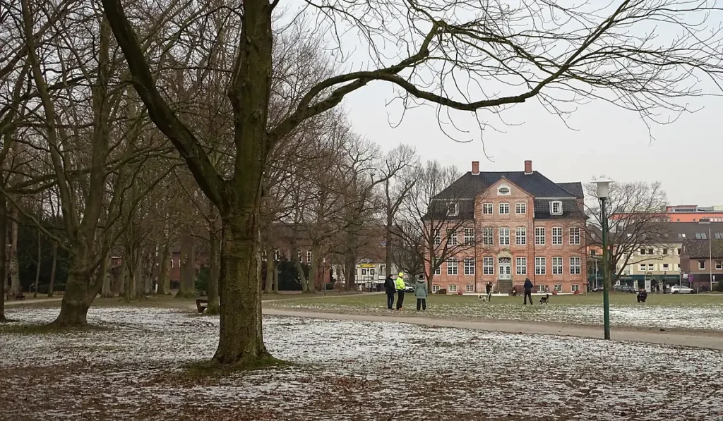 Stadtansicht von Pinneberg – Promotionpersonal für Markenaktionen, Sampling und Verkostungen bei CALUMA
