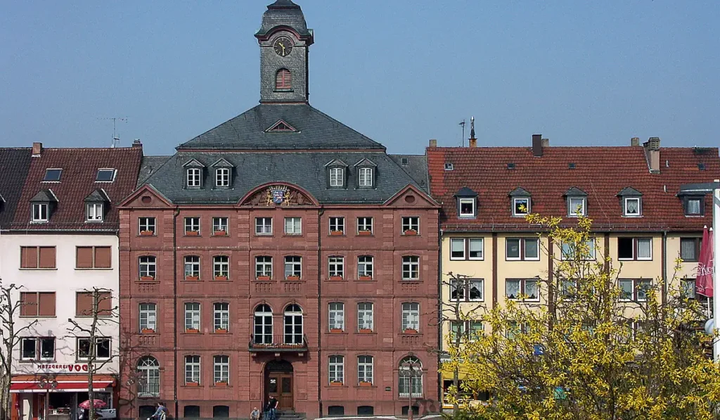 Stadtansicht von Pirmasens – Promotionpersonal für Markenaktionen, Sampling und Verkostungen bei CALUMA