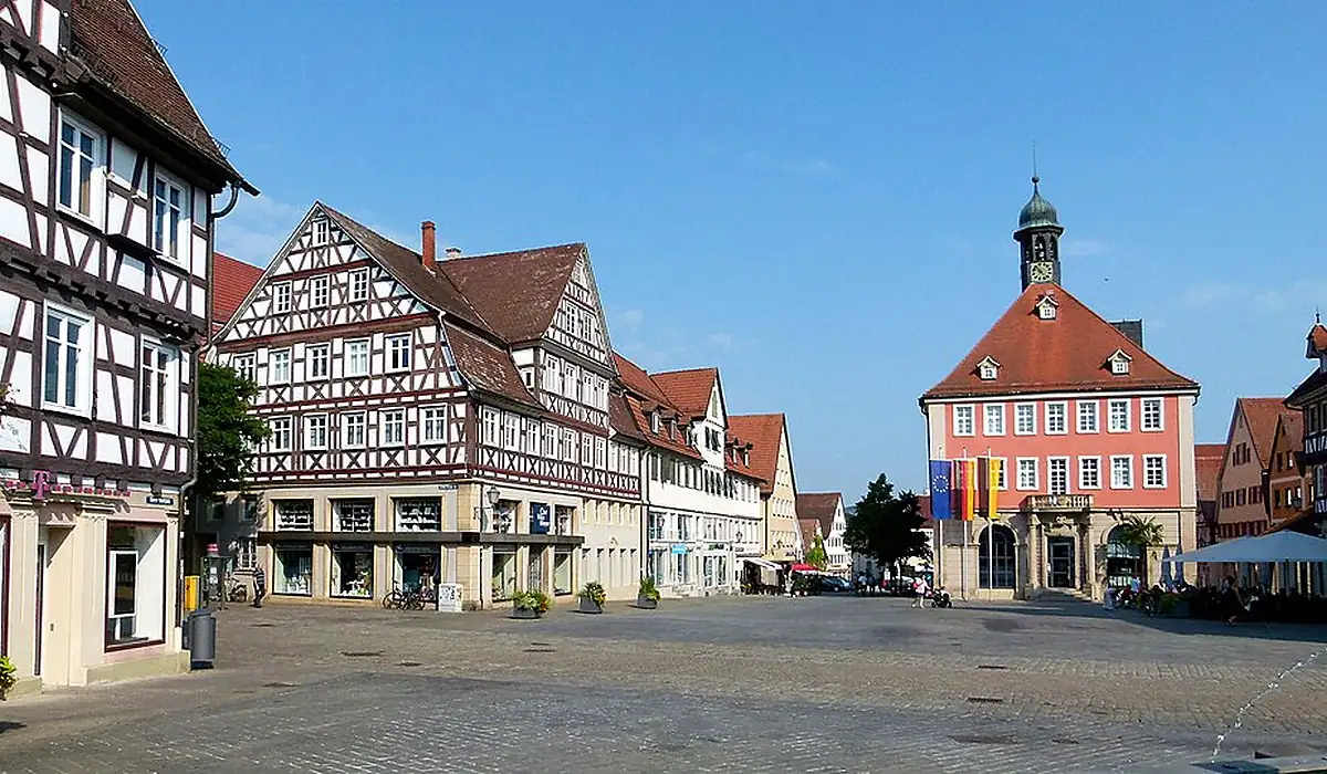 Stadtansicht von Schorndorf – Einsatzort für Kellner in Restaurants, Hotels und Veranstaltungen | CALUMA