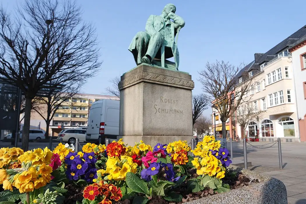 Stadtansicht von Zwickau – Einsatzort für Interviewer bei Kundenbefragungen, Marktforschung, Meinungsforschung und Field Research über CALUMA