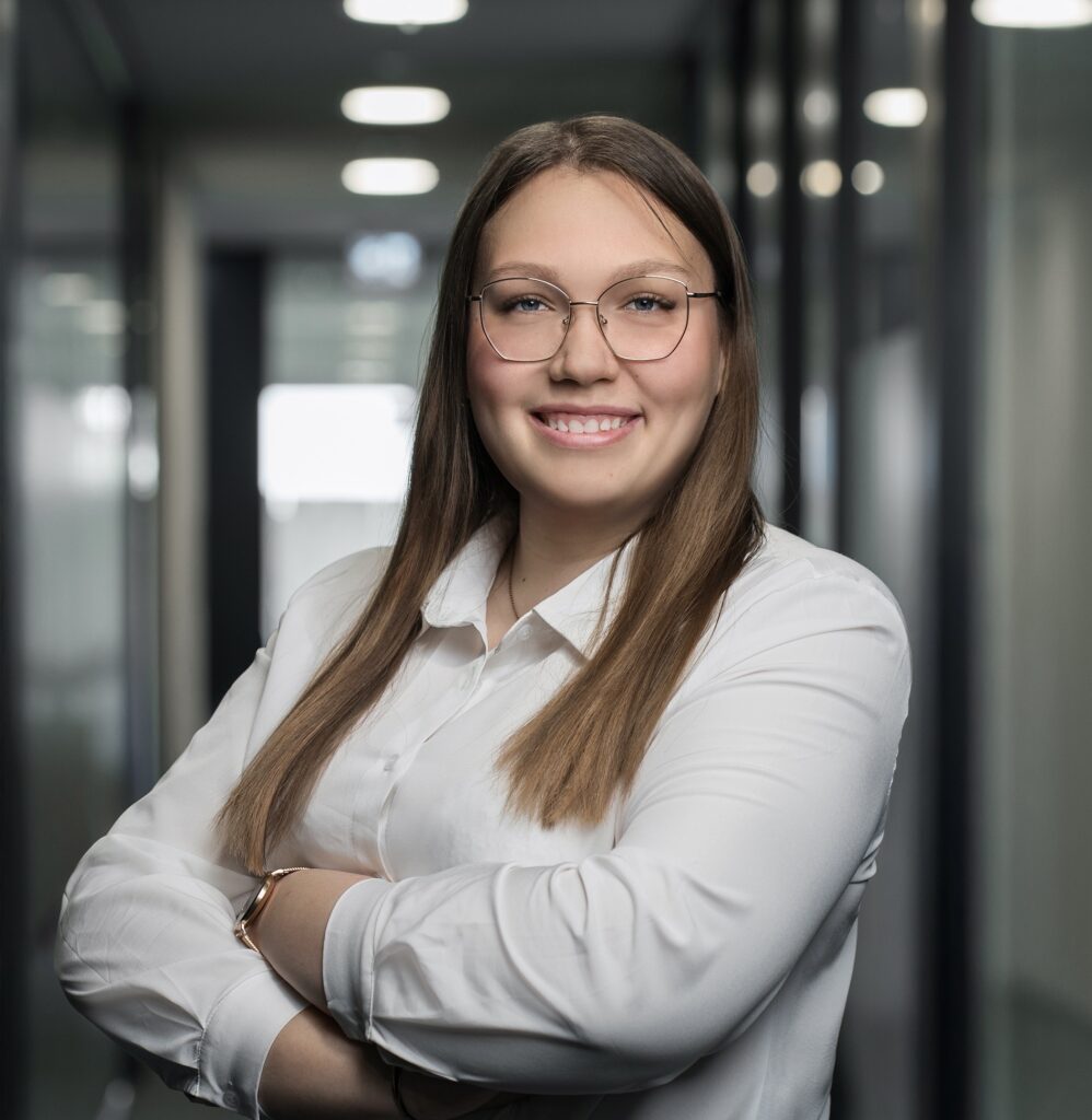 Profilfoto von Melina – Kandidatenprofil bei CALUMA