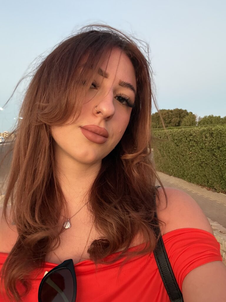 Profilfoto von Elisabet – Kandidatenprofil bei CALUMA