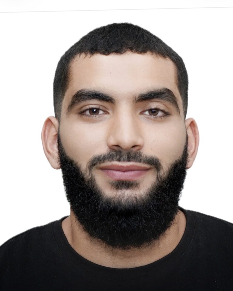 Profilbild von Ayoub