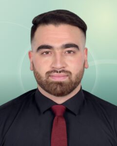 Profilfoto von Abdul aus Bad Nauheim. Berufswunsch: Fachlagerist/in und Hotelkaufmann/-frau. Branche: Logistik, Transport, Verkehr.