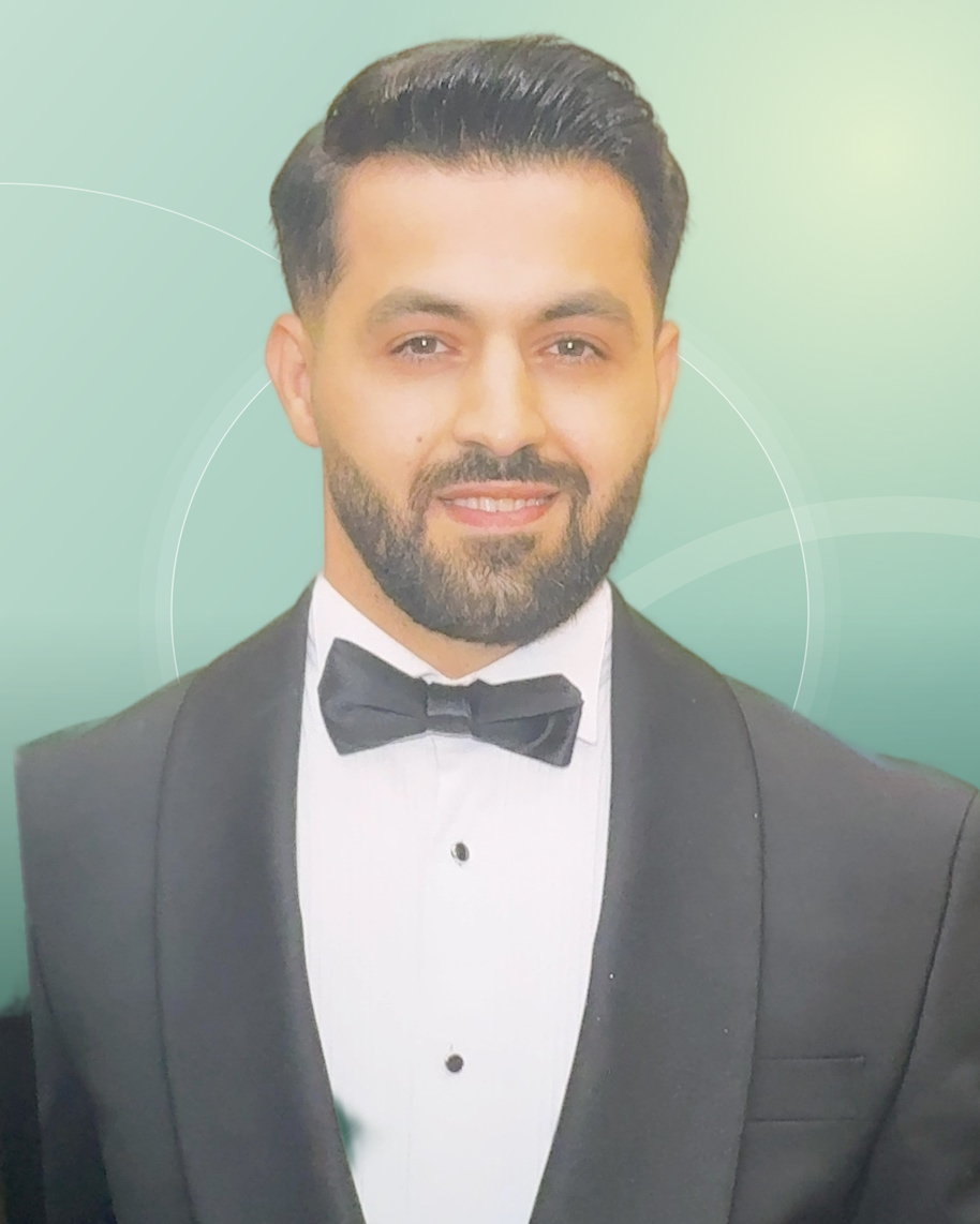Profilfoto von Hazhar aus Schleswig. Berufswunsch: Fachkraft – Lagerlogistik und Fachlagerist/in. Branche: Gastronomie, Hotellerie, Tourismus.