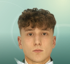 Profilfoto von Roman aus Schorndorf. Berufswunsch: Onlinemarketing-Manager/in und Fachkraft – Lagerlogistik. Branche: Logistik, Transport, Verkehr.
